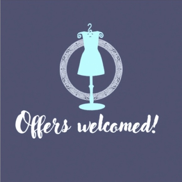 FREE WINE GLASS Earrings w/Bundle Purchase of 3 or more items - Picture 5 of 5